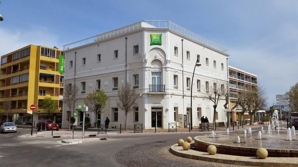Ibis Styles Hyeres Rooftop & Spa Exterior photo