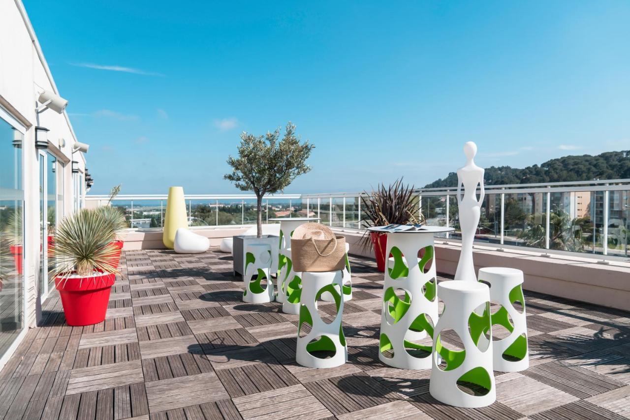 Ibis Styles Hyeres Rooftop & Spa Exterior photo